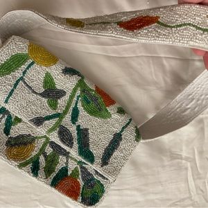 Beaded shoulder bag